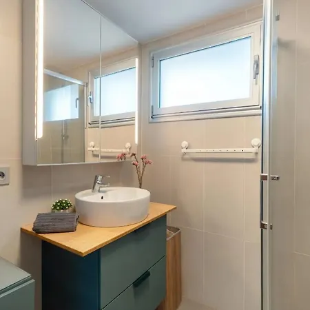 Tejita Daire La Tejita